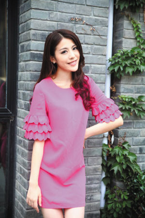 江苏电视台<em>主持人</em>周刘颖慧:<em>实话实说</em> 整形美容