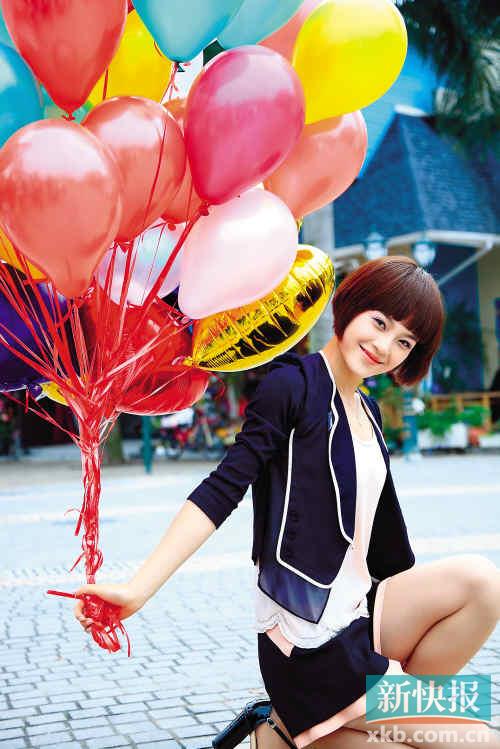 <em>赵韩樱子</em>曾怕自己Hold不住 自嘲进化期演员_