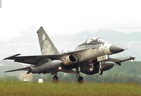 台空军经国号2.0战机年底成军 对地攻击力提