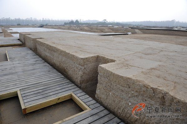 观汉长安城未央宫遗址