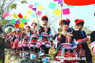 实施桥头堡发展战略 建设幸福美丽新清远