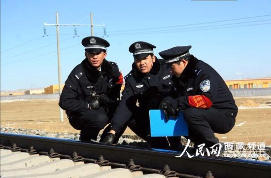 拉萨铁路公安处多措并举确保2014年春运安全