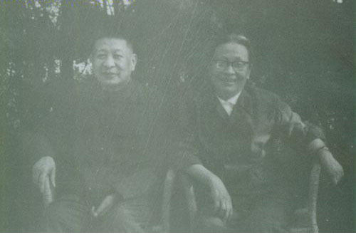 1978年8月，钟期光与夫人凌奔在军事科学院寓所