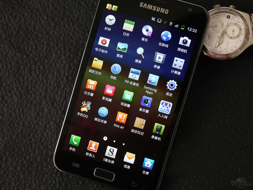 三星i9220手机与电脑连接_三星a7100手机和电脑连接_三星i9220手机屏幕