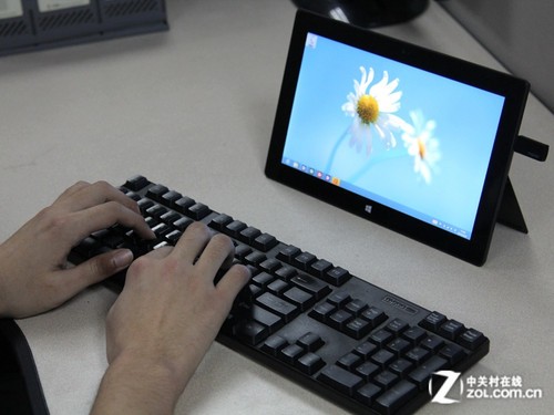 平板电脑怎么开启键盘 23cb609ff03e73258a53a7d875552caf.jpg