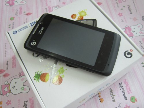 TD低端入门机 中兴U880s手机报价仅售399元