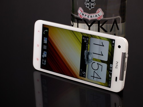 史上最低价来袭 HTC 白蝴蝶 京东献礼