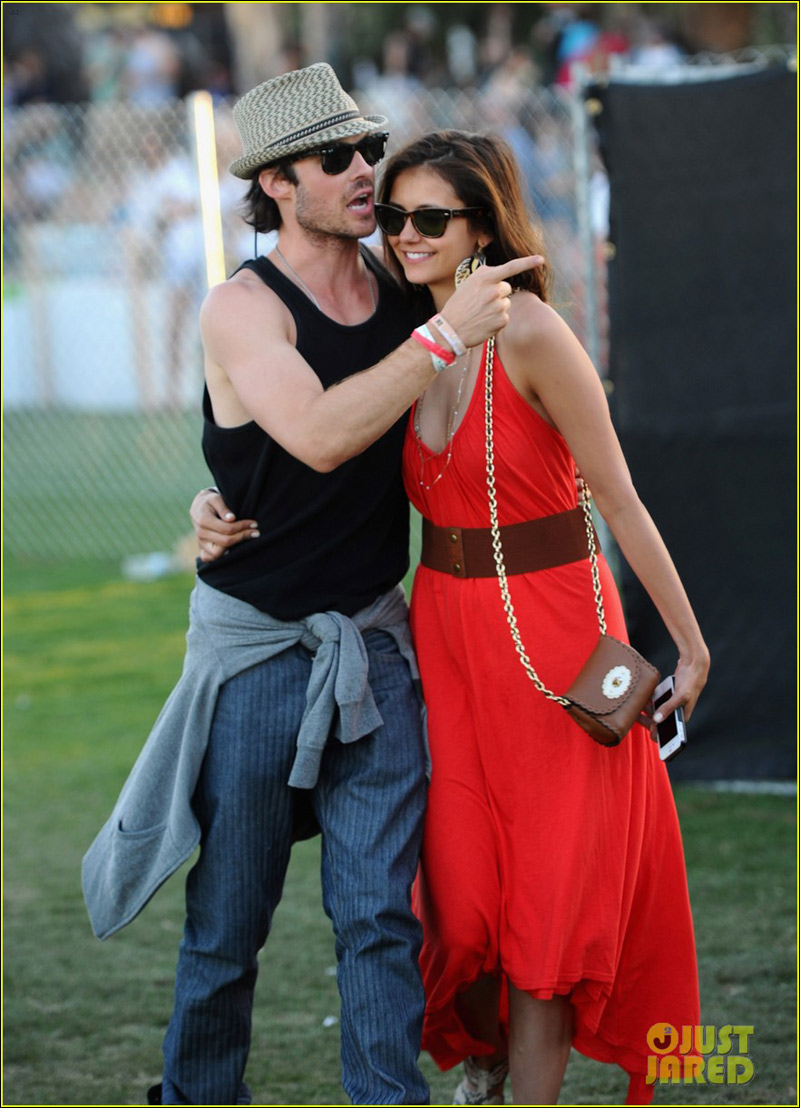 吸血鬼日记歌曲排行榜_曾被评最美女性榜首,因《吸血鬼日记》走红,网友:为她必追完剧