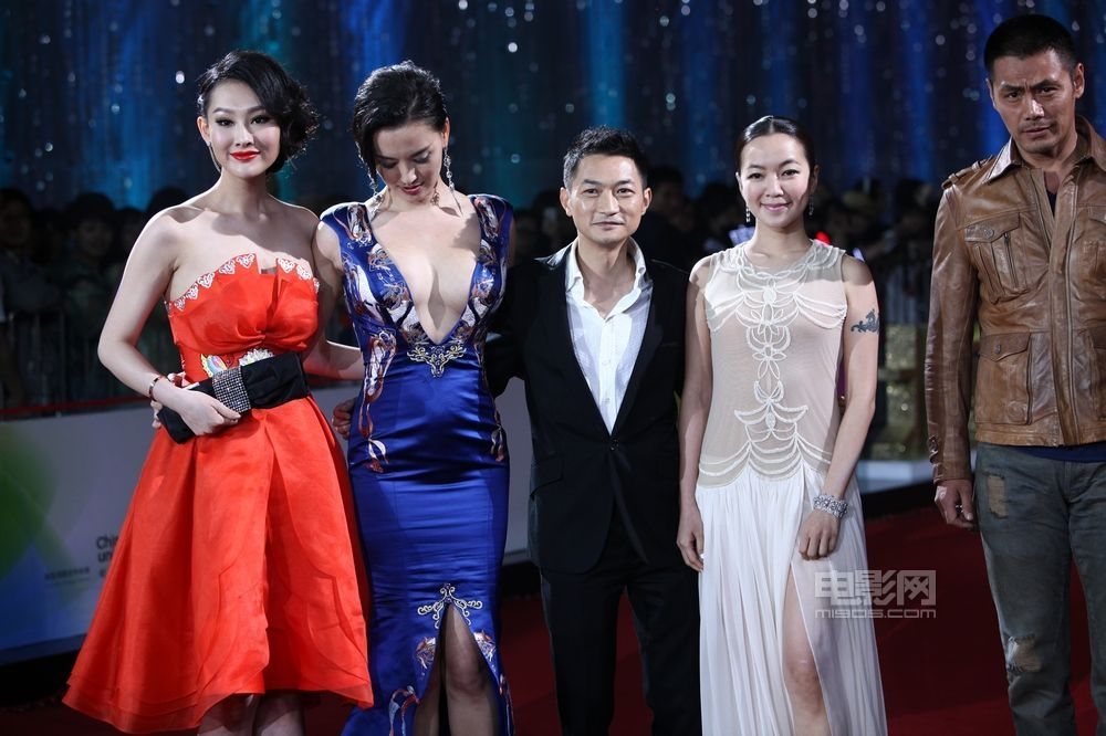 北京国际<em>电影</em>节红毯<em>女星大尺度</em>抢镜 图_音乐频