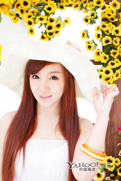 <em>芸</em>菲菲推出新曲 《戒了爱情戒了你》受追捧_音