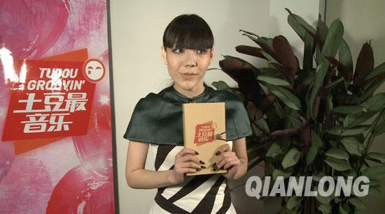.E合体新歌《不说再见》能否延续一个组合的不老神话?少女时代新歌