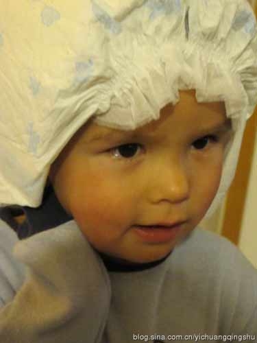 《法海你不懂爱》龚琳娜混血儿子可爱照曝光(