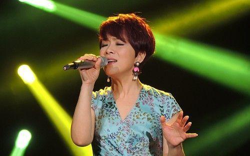 《我是歌手》陈明为女儿再战 选歌采纳粉丝建议