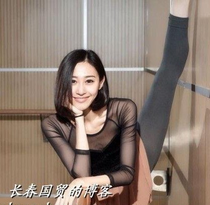 平安女友朱洁静_