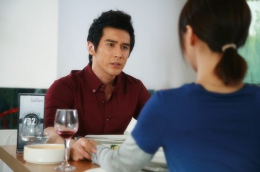 张伦硕参演《远得要命的爱情 型男变理工宅男
