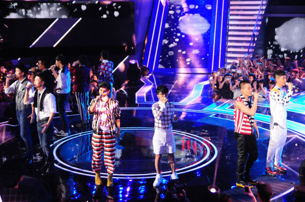 快男10进9范冰冰拉黑评委 于朦胧终极PK遭淘