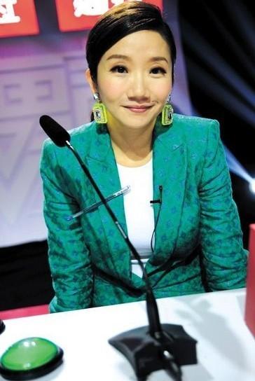 陶晶莹担任快男评委src="http://y3.ifengimg.com/yue_spider/dci_2013/09/abd921b03102d46311384256ab17da89.jpg"