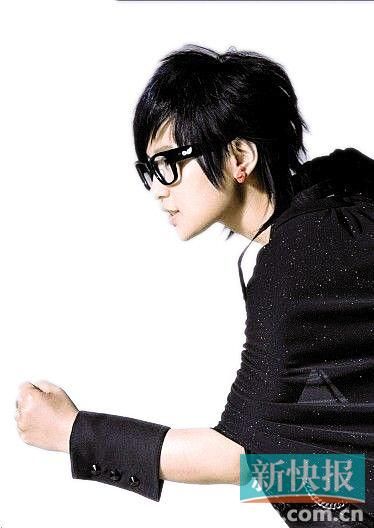 邓紫棋周笔畅星座解析 双狮相逢鹿死谁手|土星|木星_凤凰音乐