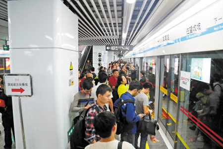 地铁2号线望城坡站至长沙火车南站站恢复运营