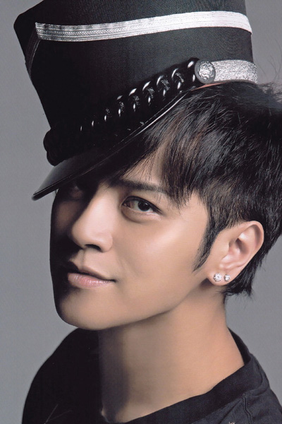 最潮的男生2015年最流行的男生发型总有一款适合你帅的不敢直视3