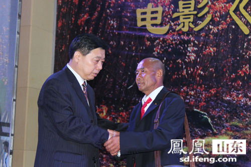 孟昭良原型电影《我的脚》在菏开机_山东频道_凤凰网