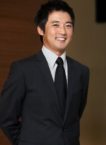 第一代韩流男神安在旭即将大婚43岁将重生