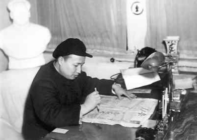 盘点文革自杀名人罗广斌妻叹被国民党关都没死