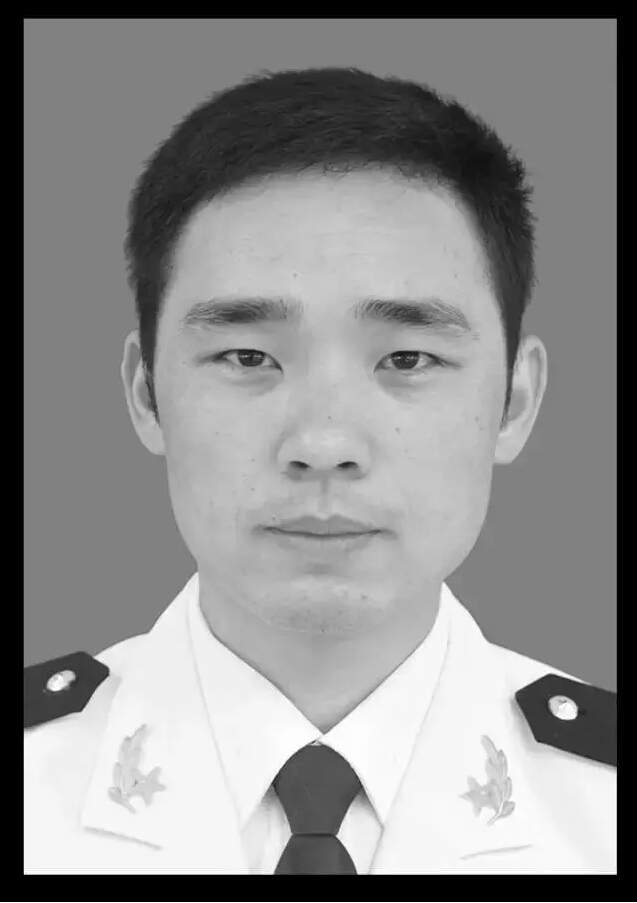 张家界救人英雄梅雄一位士兵的牺牲和永生