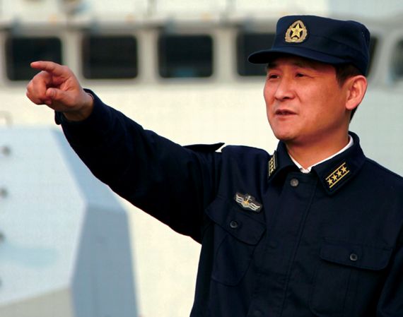 上海某造船厂军舰订单增加3倍 工厂超负荷运转