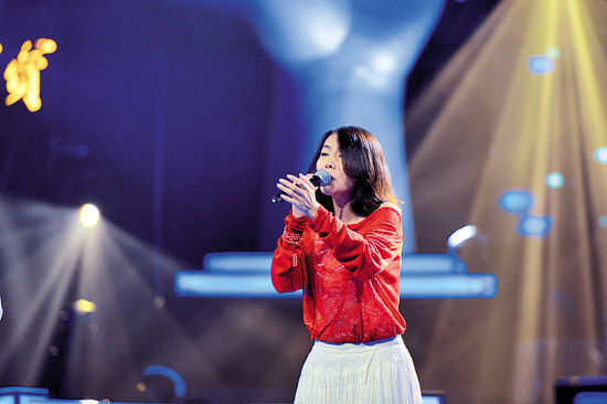 偏偏得不到掌握生杀大权的那英导师的心郑俊树(右)惨变刘明湘的陪衬