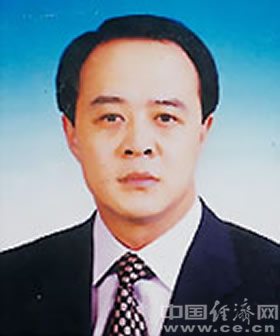 史济春吴天君毛超峰赵素萍新晋河南省委常委