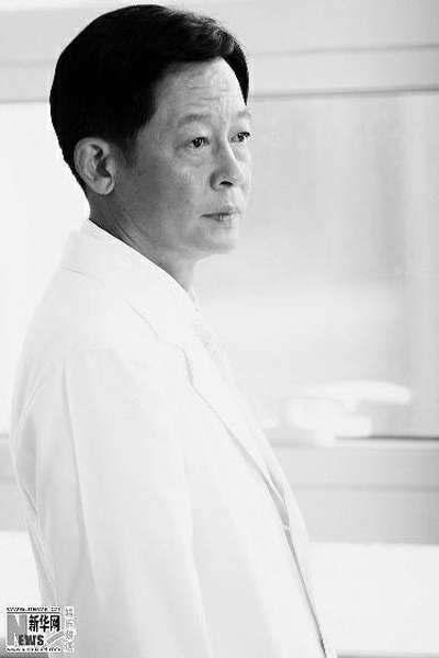 王志文对酒驾表态:对社会家人和朋友们 我很愧疚