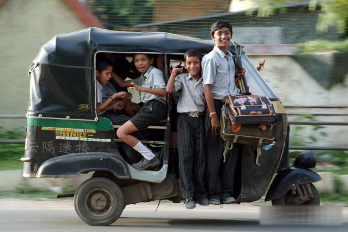印度校车图片图片