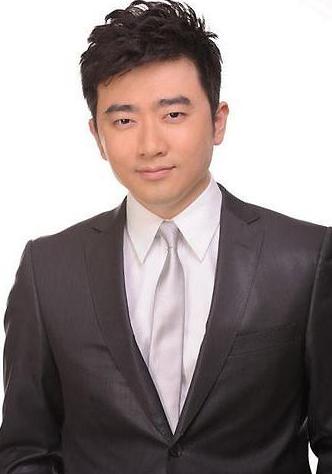 芮成钢谈央视守则 称透露内部规定的不是好员工