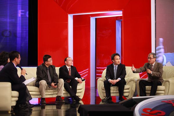 陈文茜  "神级天团"齐亮相白岩松,陈文茜,张铭清,邱毅,张友骅,许信良