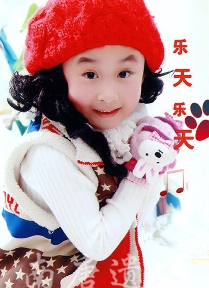 42岁歌手高林生8岁独生女首曝光