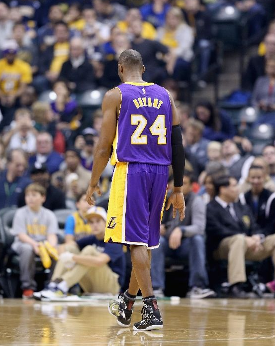 科比发文报销像与成功失之交臂本季努力成泡影