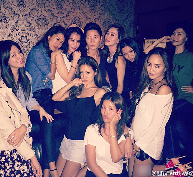 台湾的千金都在这!关颖晒名媛姐妹聚会照