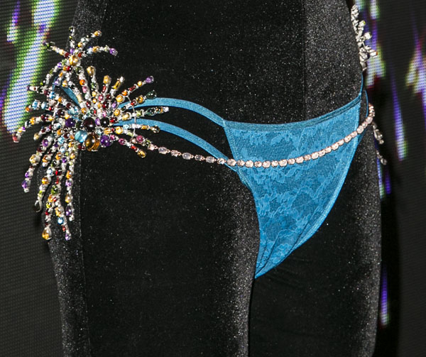 维密天价内衣演绎者公布