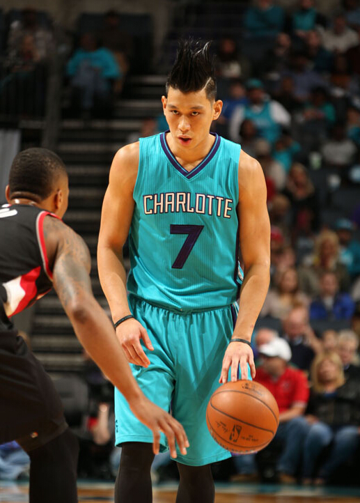 林书豪低迷9中2 黄蜂大胜开拓者