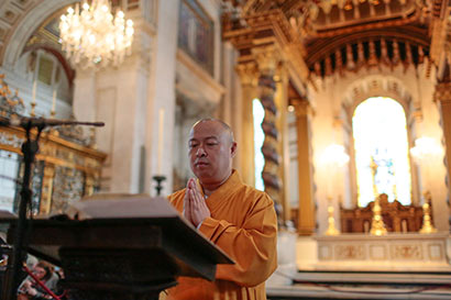 信仰的碰撞融合佛教印顺和尚对话英国基督教圣公会