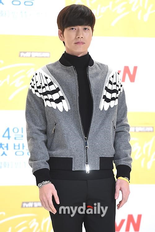 > 朴海镇个人资料简介-最新动态-face明星库