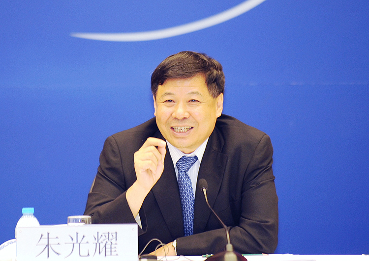 中国财政部副部长朱光耀【相关阅读】中国财政赤字率可提至4% 全球