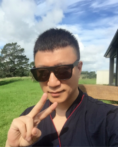 "颜王"又自拍!孙红雷戴墨镜扮萌被赞"少女雷"