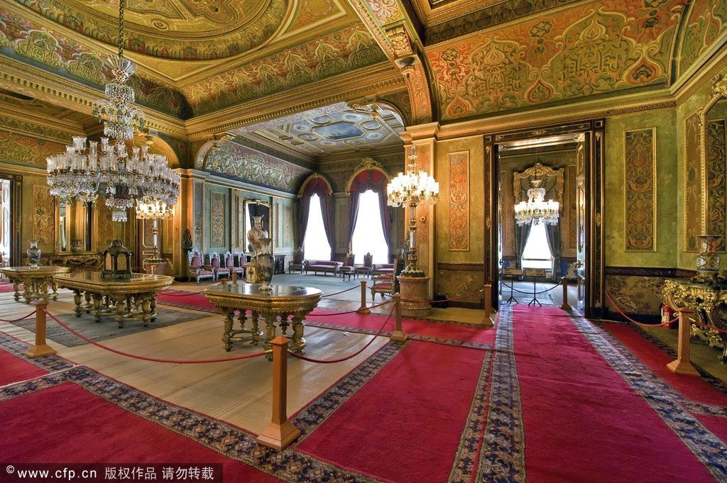 探秘世界九大著名皇宫 岂止奢华能形容_旅游频道_凤凰网