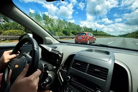 过节回家必须知道的开车经验!