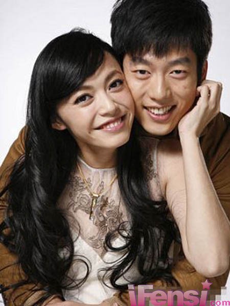 凌潇肃姚晨离婚仍是亲人 回顾姚晨微博108个幸福瞬间