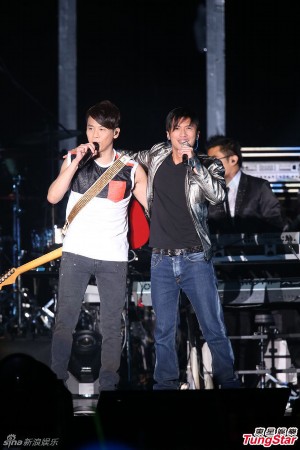 陶喆演唱会谢霆锋林俊杰站台飙歌