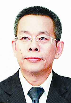 马须伦 全国人大代表 东航集团党组书记 东航股份总经理