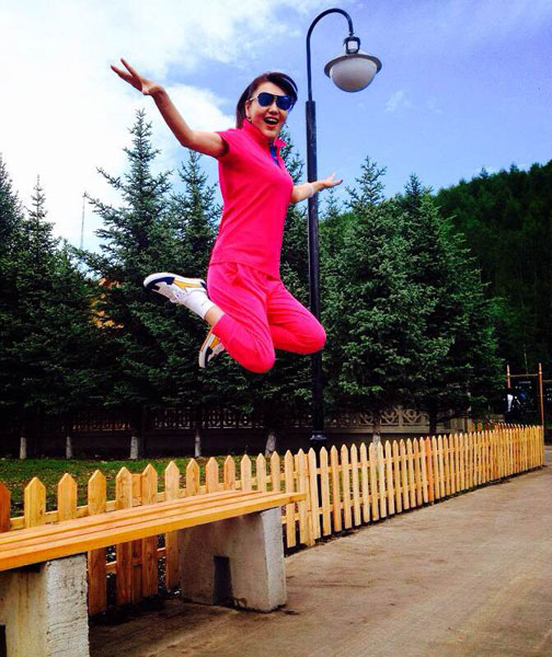 乌兰图雅豪门盛宴搞怪鄂伦春寻找最佳球迷